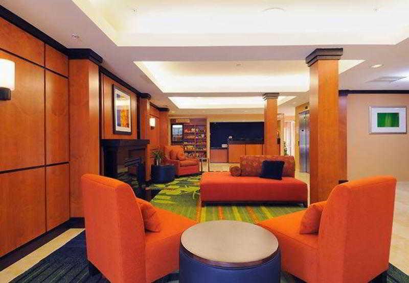 Fairfield Inn & Suites By Marriott פרדריק מראה פנימי תמונה